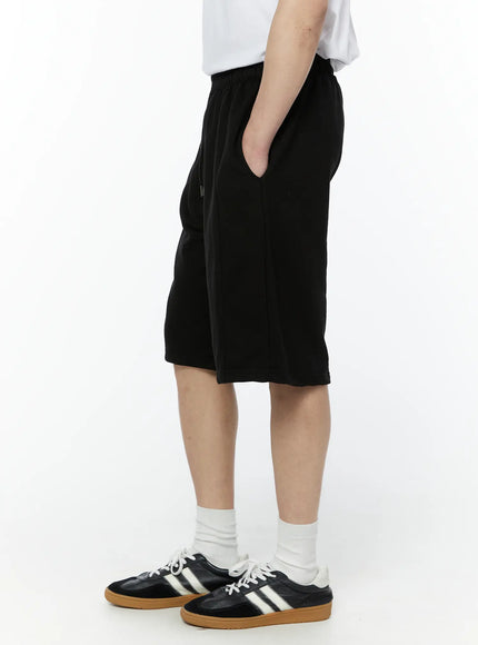 mens-side-slit-bermuda-sweat-shorts-black-iy504