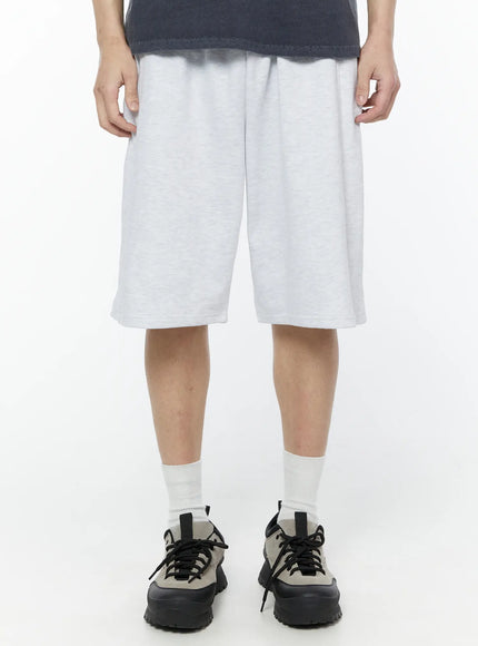 bermuda-training-shorts-ia530