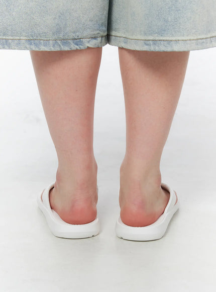 classic-beach-slippers-iy519