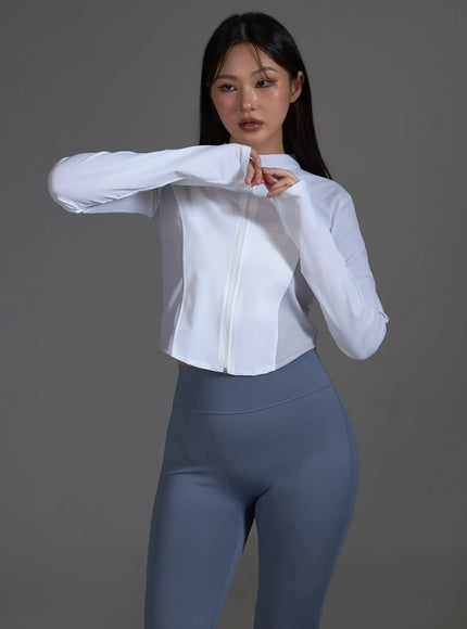 white-contrast-trim-crop-jacket-white-io517