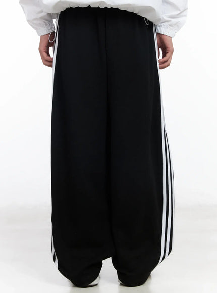 Men's Baggy Stripe Sweatpants IM523