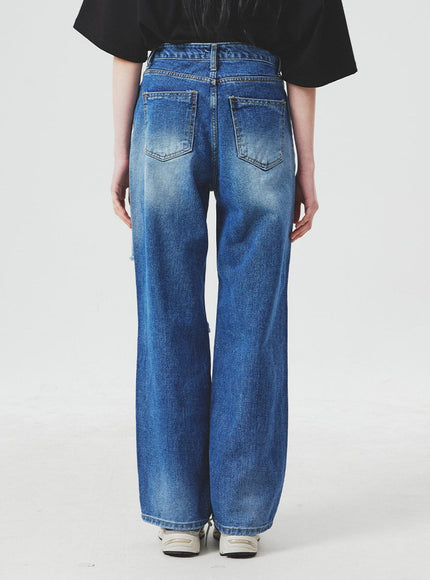 Jean bleu déchiré aux genoux BA307