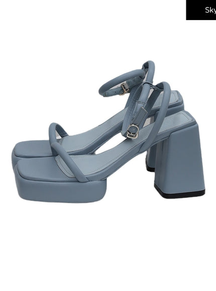 Chunky Thin Strap Sandals CM6