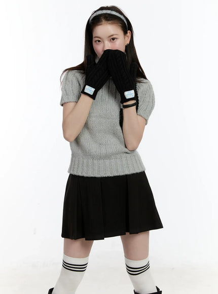 knit-touchscreen-corded-mittens-id511