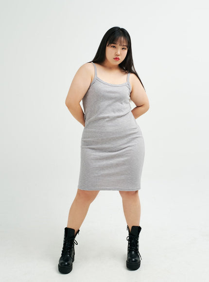 Plus Sleeveless Ribbed Midi Dress IY24