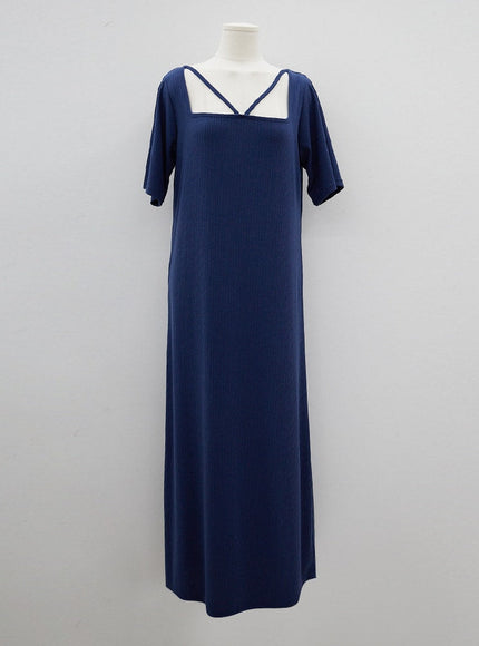 Plus Square Neck V Strap Maxi Dress IY24