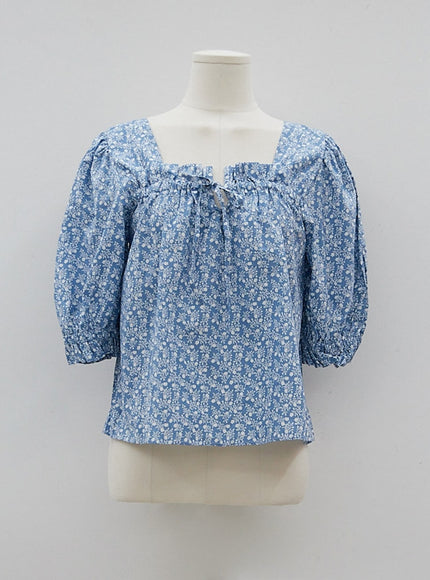 Plus Square Neck Flower Blouse IY24
