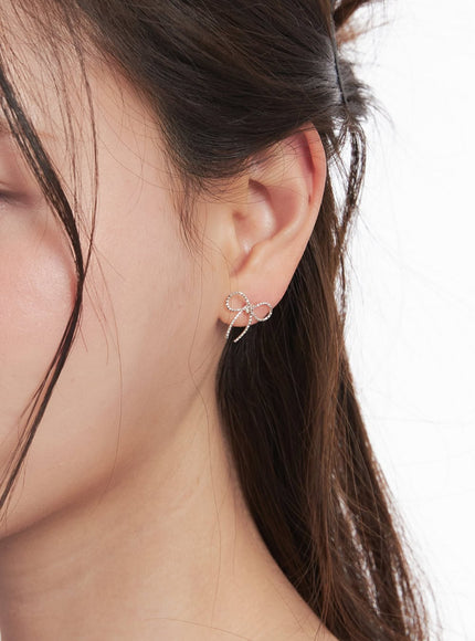 Noir Knot Ribbon Earrings IM531