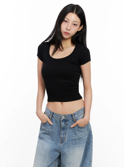 basic-ribbed-cropped-tee-ig508