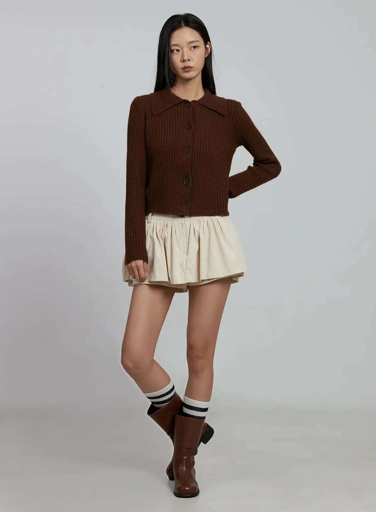 pleated-corduroy-mini-skort-im520