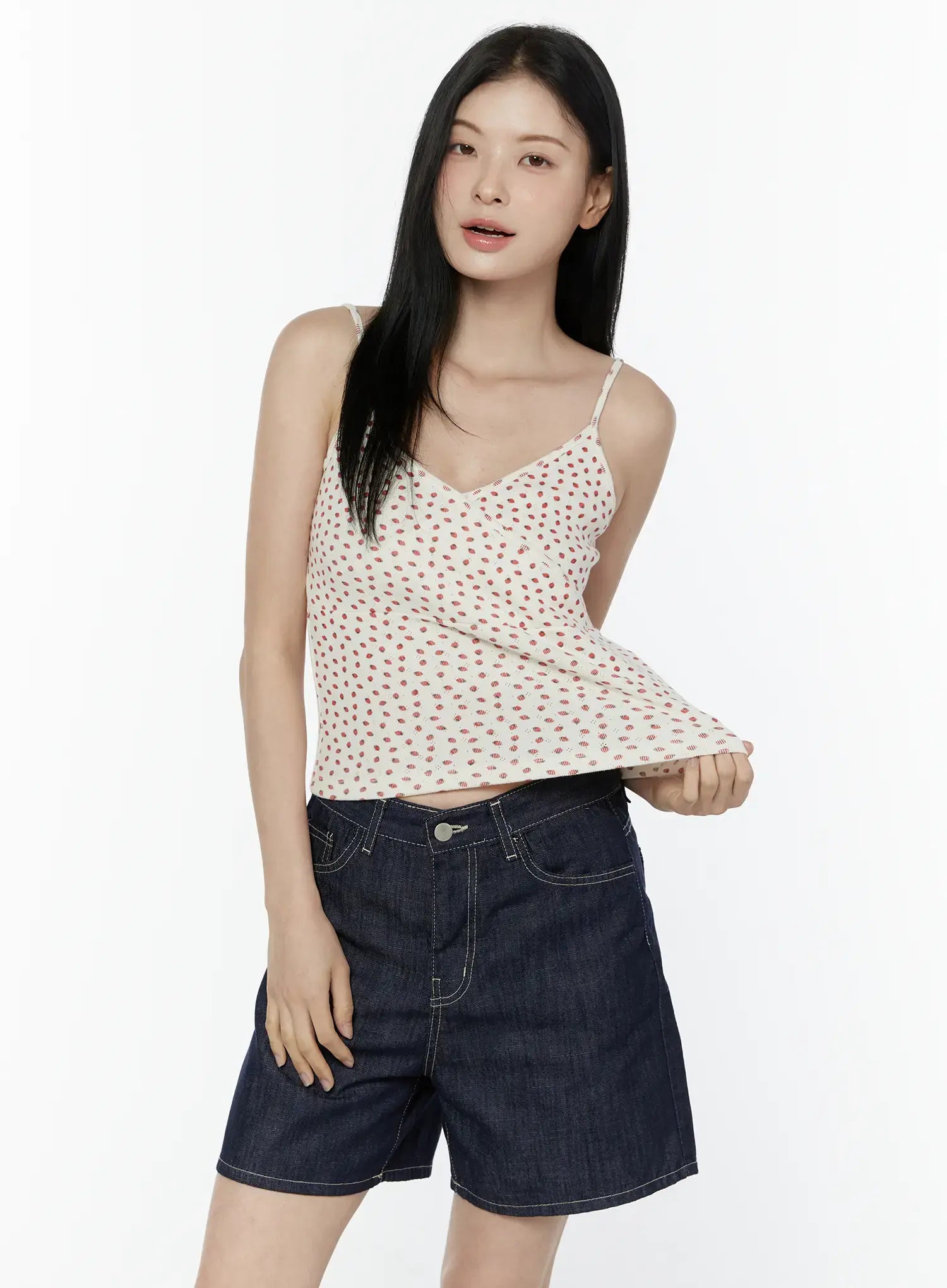 polka-dot-sleeveless-top-iu505