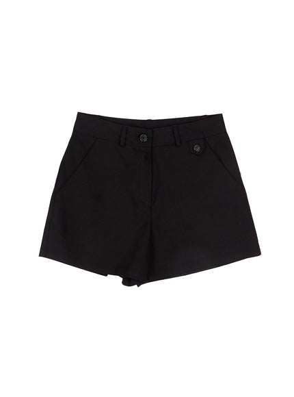 button-detail-cotton-shorts-im524