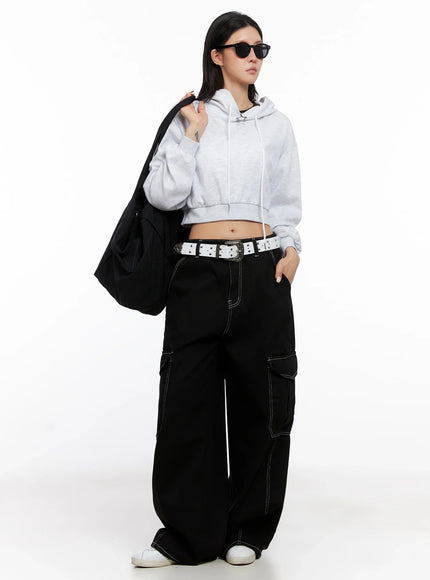 cropped-essential-hoodie-is515