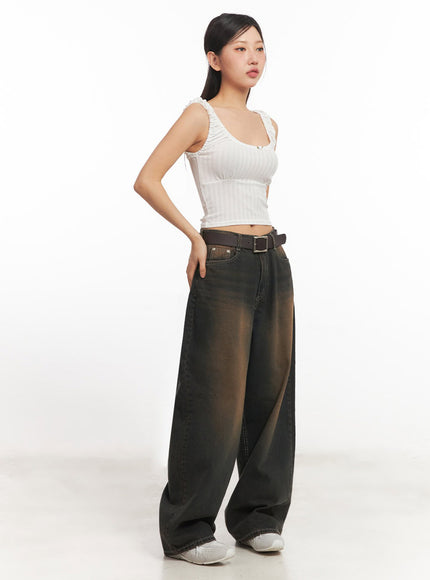 frill-shirring-crop-tank-top-ia524