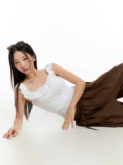 slim-fit-frill-tank-top-iu509