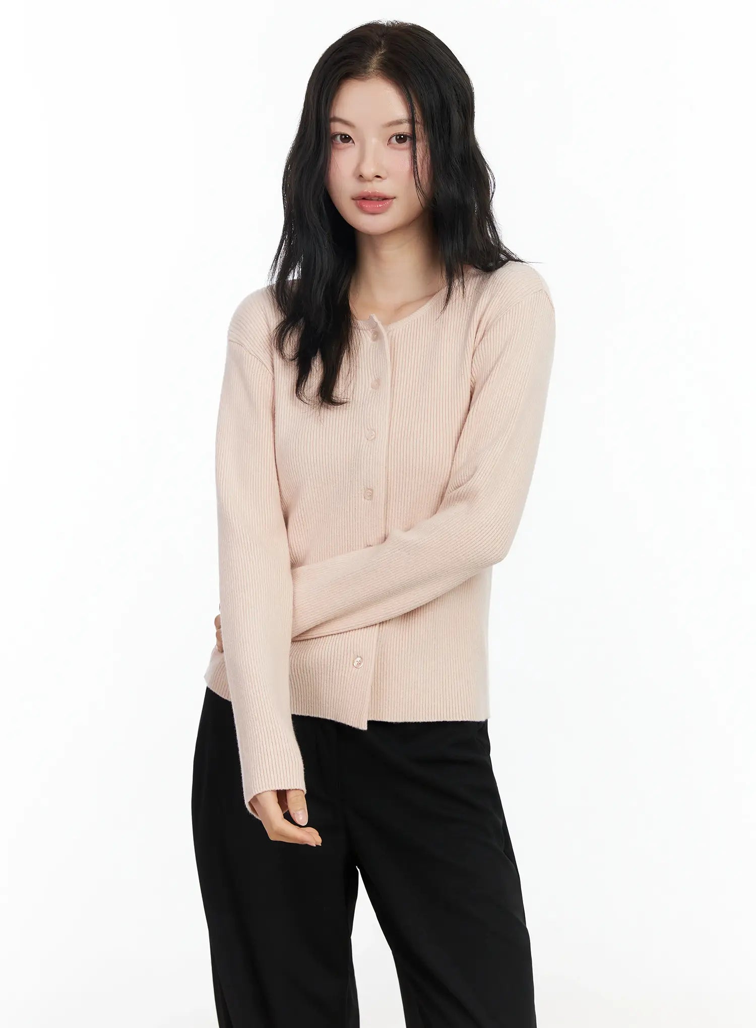 basic-slim-round-neck-cardigan-im524