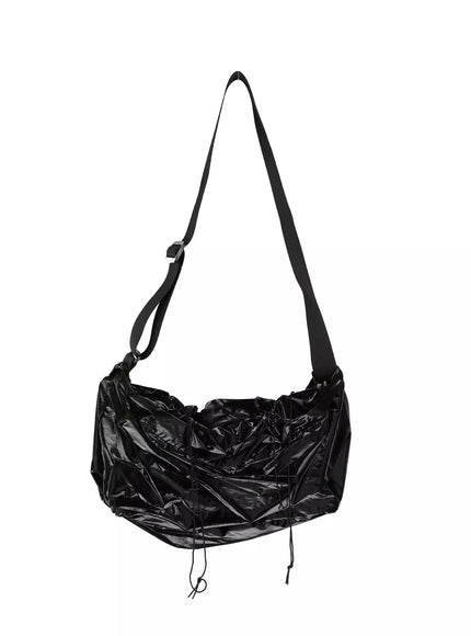 slouchy-gloss-crossbody-bag-ic503