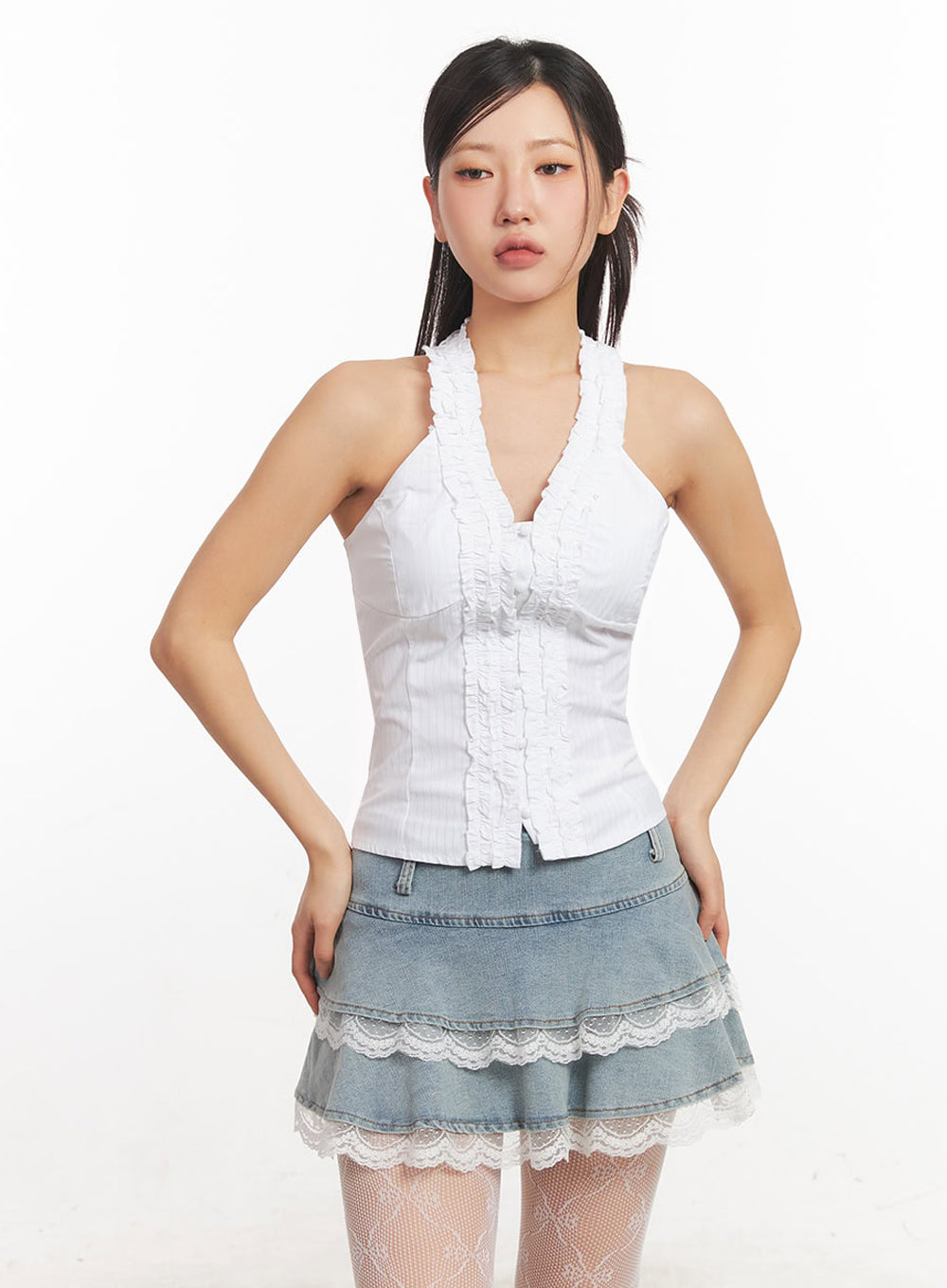 lace-halter-neck-slim-fit-top-ia525