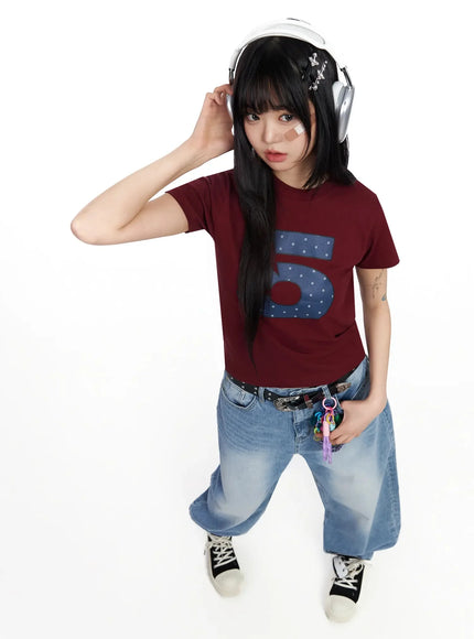 polka-dot-graphic-number-crop-tee-ia523