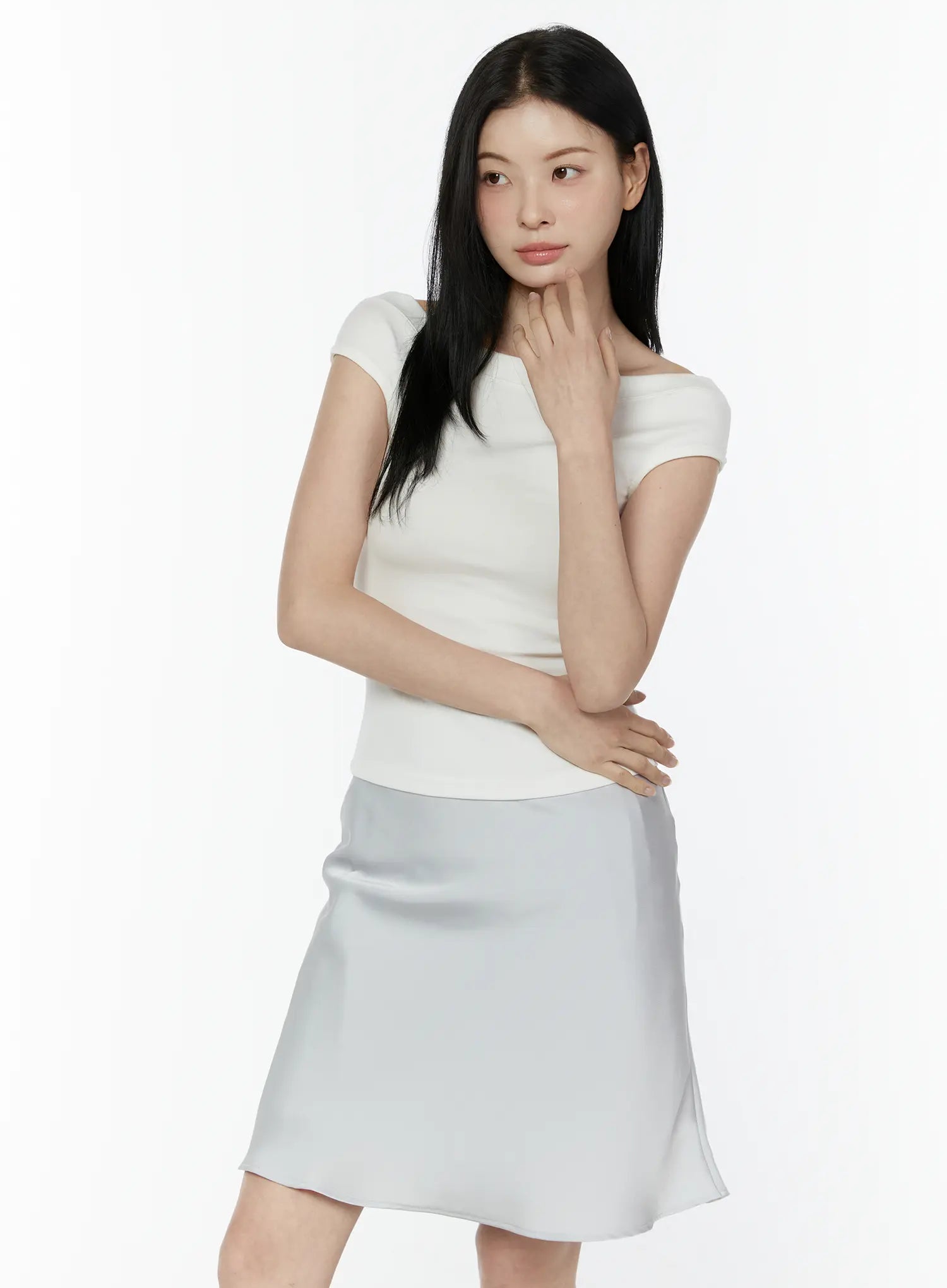 boat-neck-short-sleeve-top-iu505