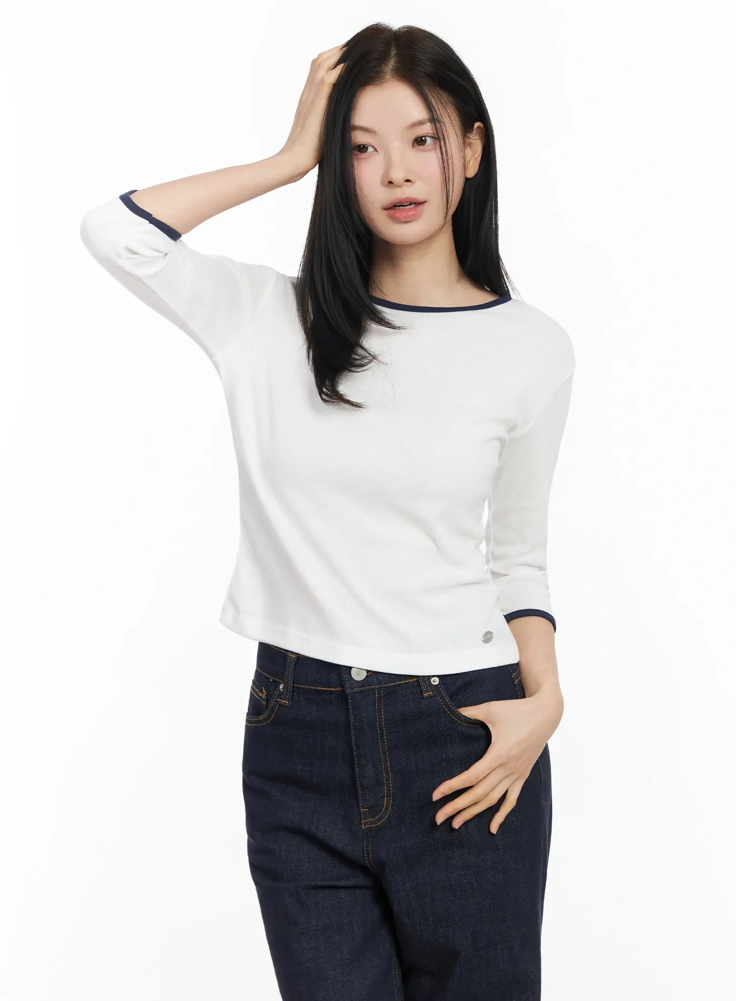 two-color-quarter-sleeve-top-im524