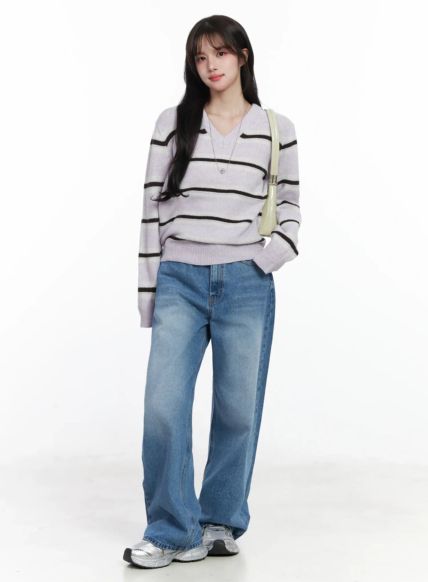 striped-v-neck-knit-sweater-ij529