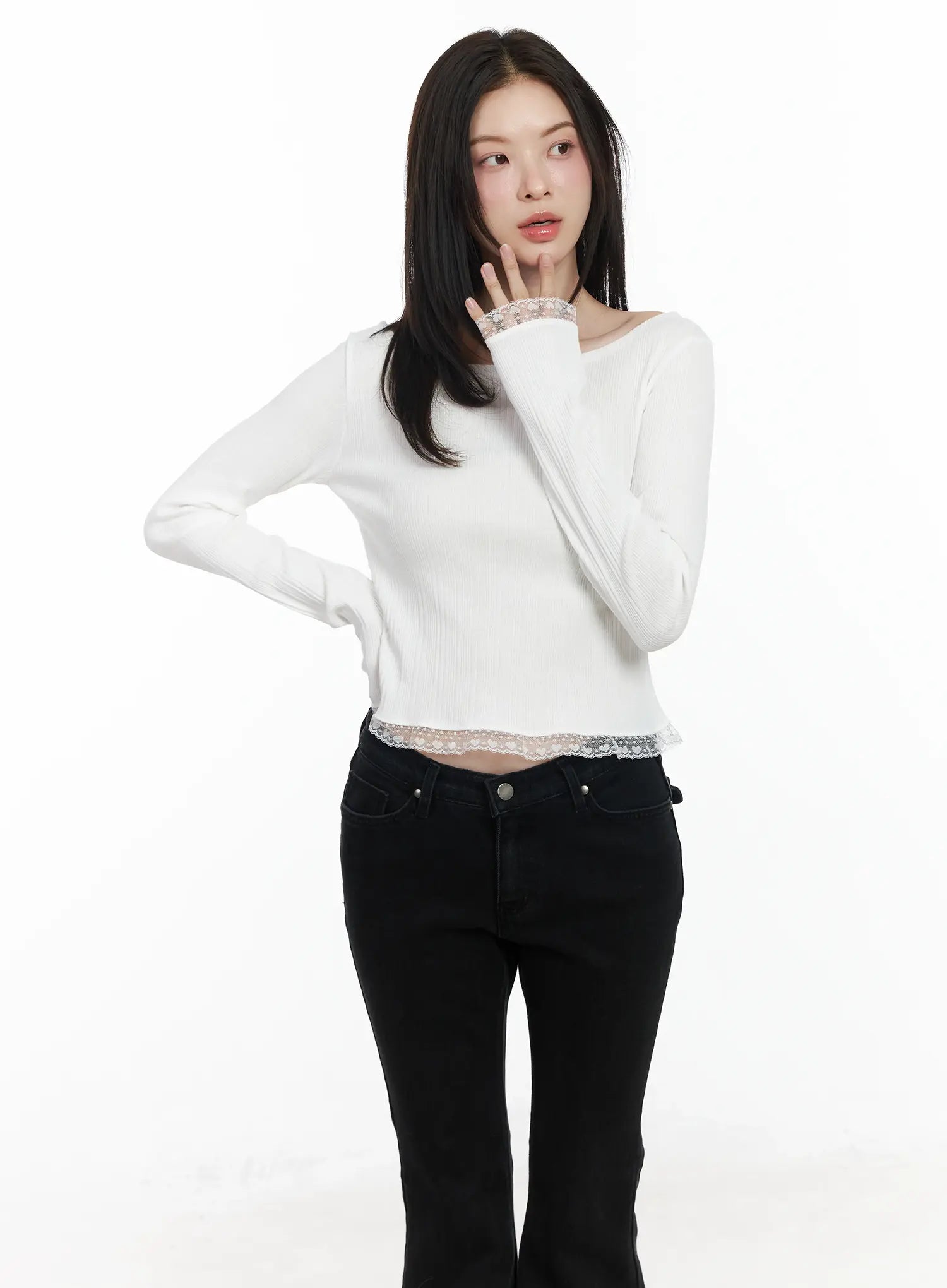 heart-lace-frill-hem-boat-neck-top-if520