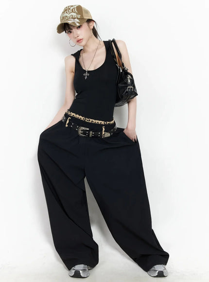 sleek-hooded-jumpsuit-iy511