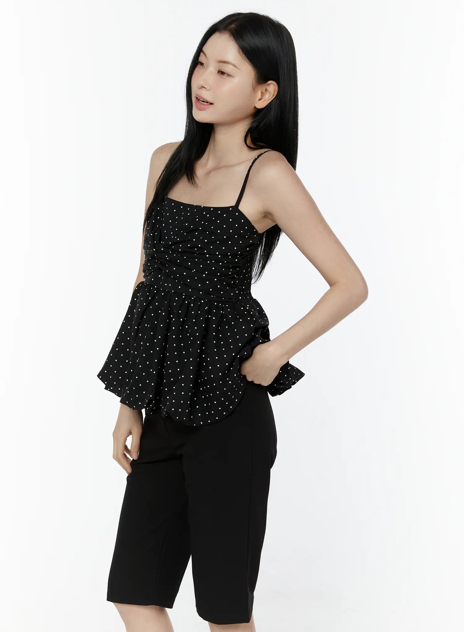 polka-dot-twist-detail-tank-top-iu505