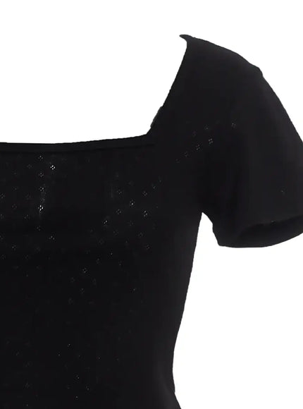 punched-square-neck-short-sleeve-tee-ic503