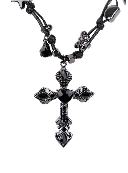 bold-metallic-pendant-cord-necklace-in510