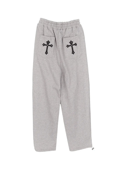 studded-cross-baggy-sweatpants-iy501