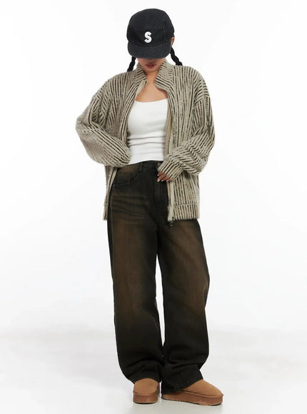 textured-striped-zip-up-sweater-in528 / Beige