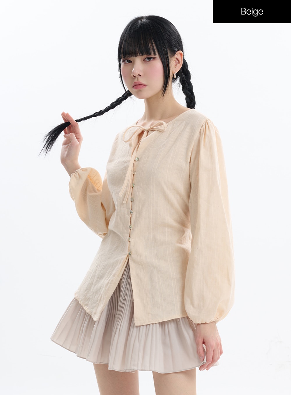 collarless-bowknot-long-sleeve-blouse-if413 / Beige