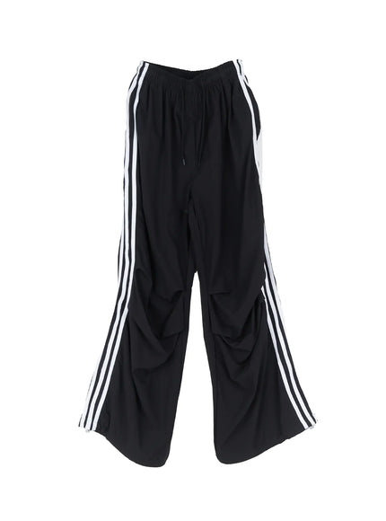 mens-parachute-nylon-track-pants-il515 / Black
