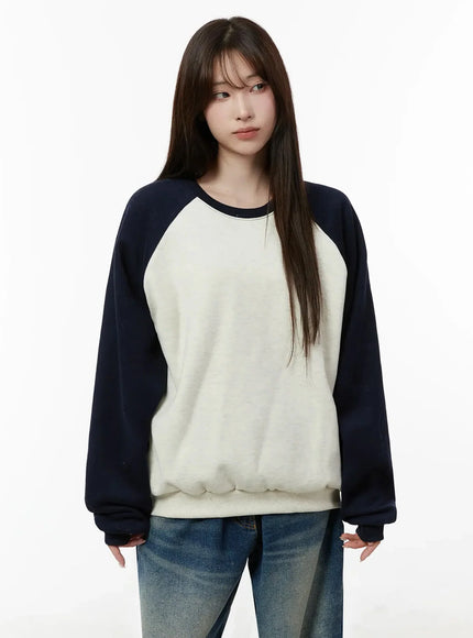 raglan-sleeve-fleece-sweatshirt-ij516 / Dark blue