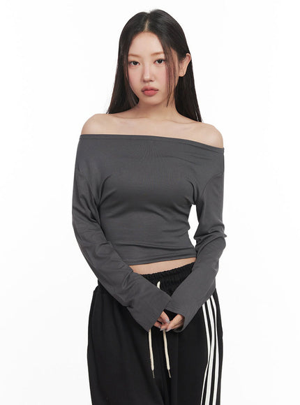 essential-off-shoulder-long-sleeve-crop-top-im524 / Dark gray