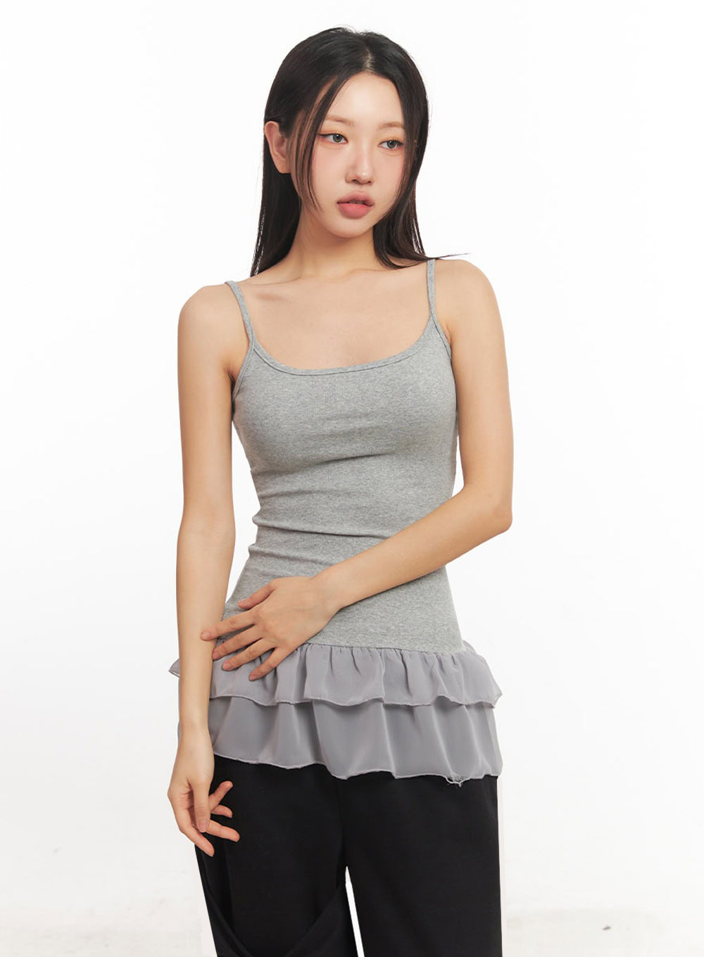 frill-trim-long-cami-top-ia524 / Gray