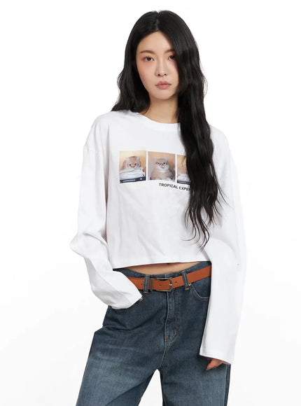 graphic-crop-long-sleeve-top-in528 / White