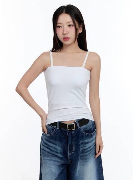 essential-cami-top-iu504 / White