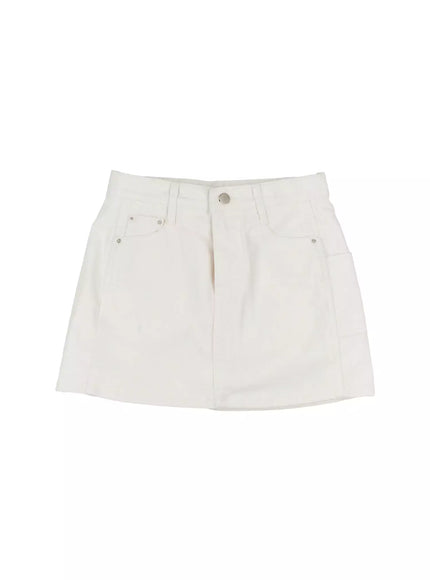 velvet-mini-skirt-io527 / White