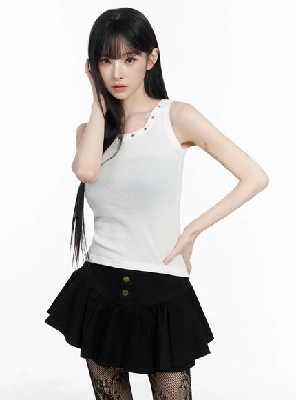 eyelet-detail-sleeveless-top-iy511 / White