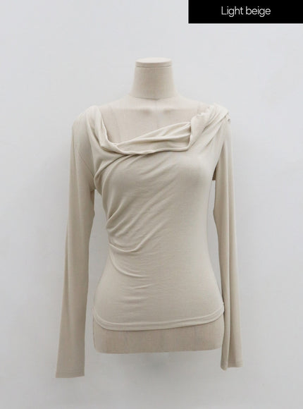 Wide V-Neck T-Shirt IO21