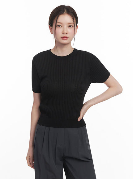 essential-ribbed-knit-top-iy513 / Black