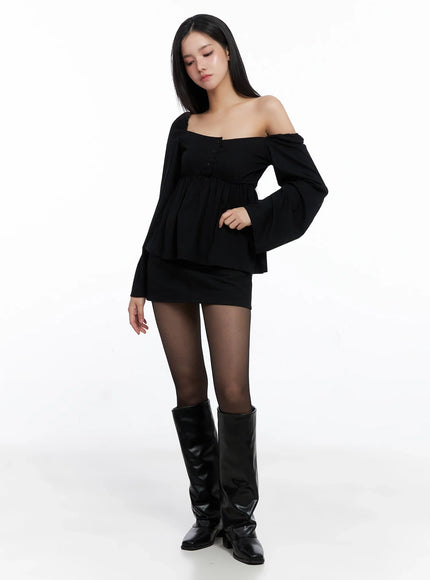 shirred-flowy-buttoned-long-sleeve-is525 / Black