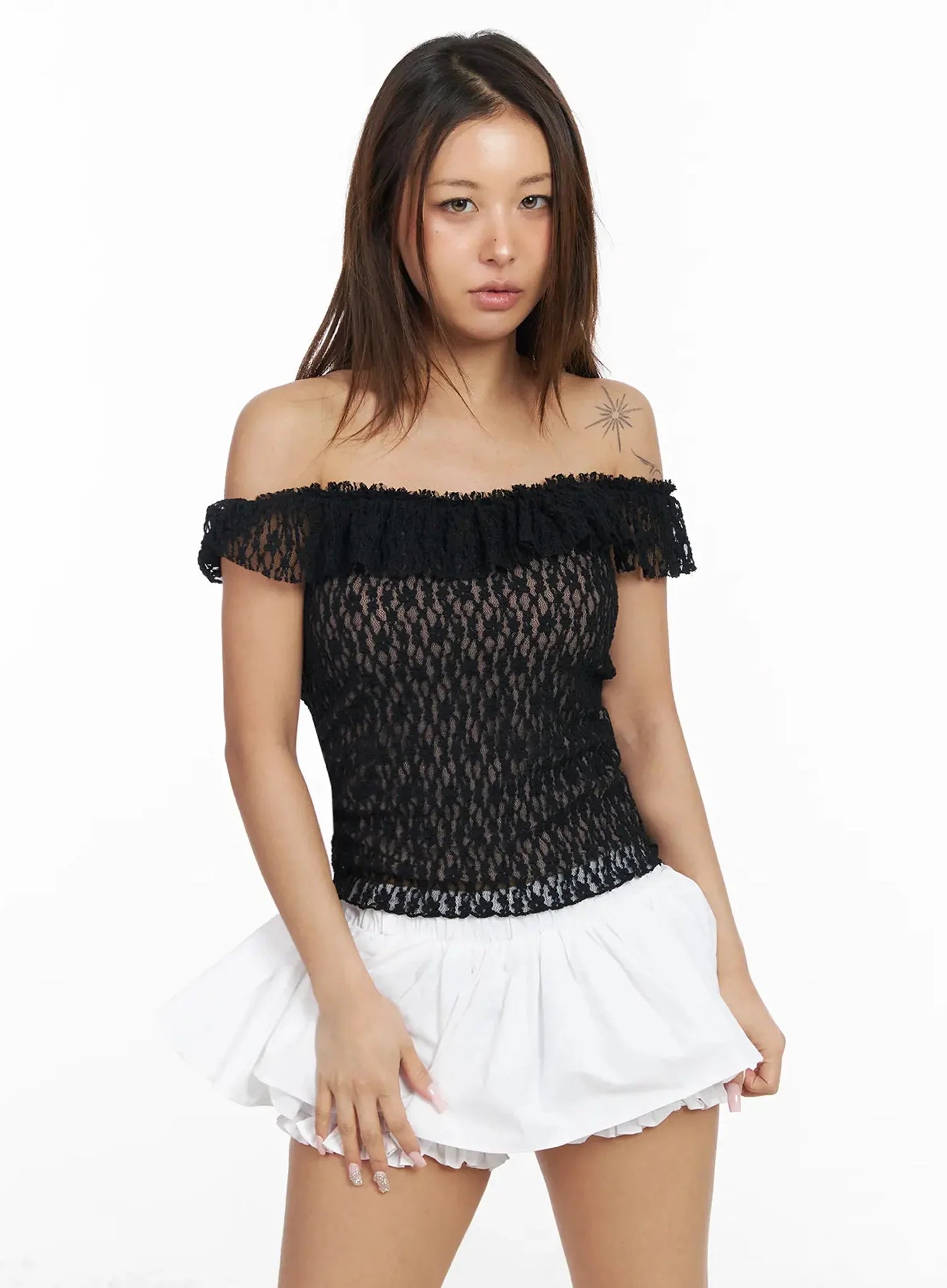 laced-off-shoulder-top-ia527 / Black
