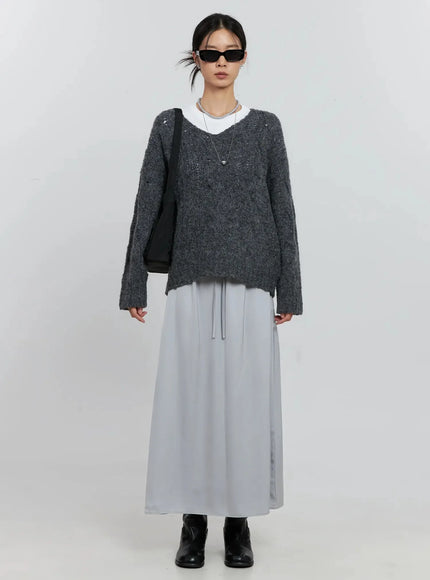 cable-knit-v-neck-sweater-is516 / Dark gray