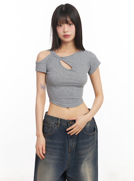 asymmetric-cut-out-crop-top-iy502 / Gray