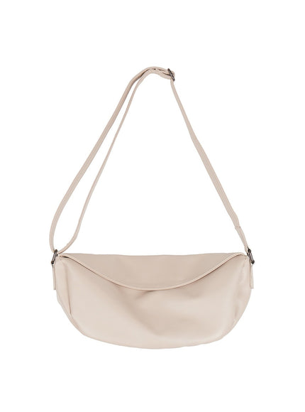 sleek-crossbody-bag-ia528 / Light beige