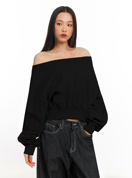 Off-Shoulder Loose-Fit Sweatshirt IA507